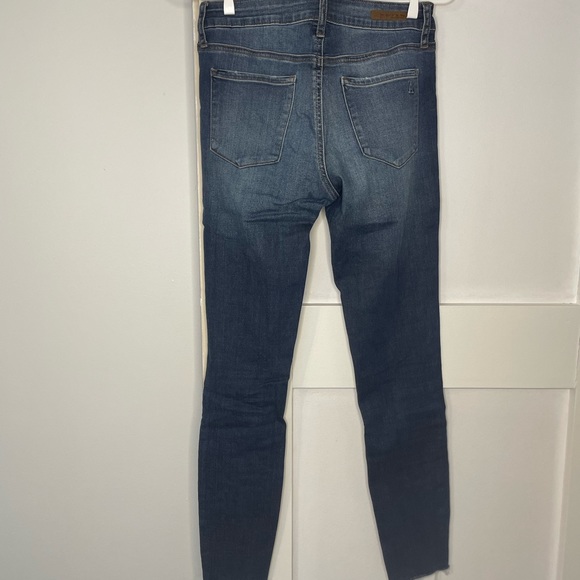 Articles of society distressed denim - Picture 4 of 5
